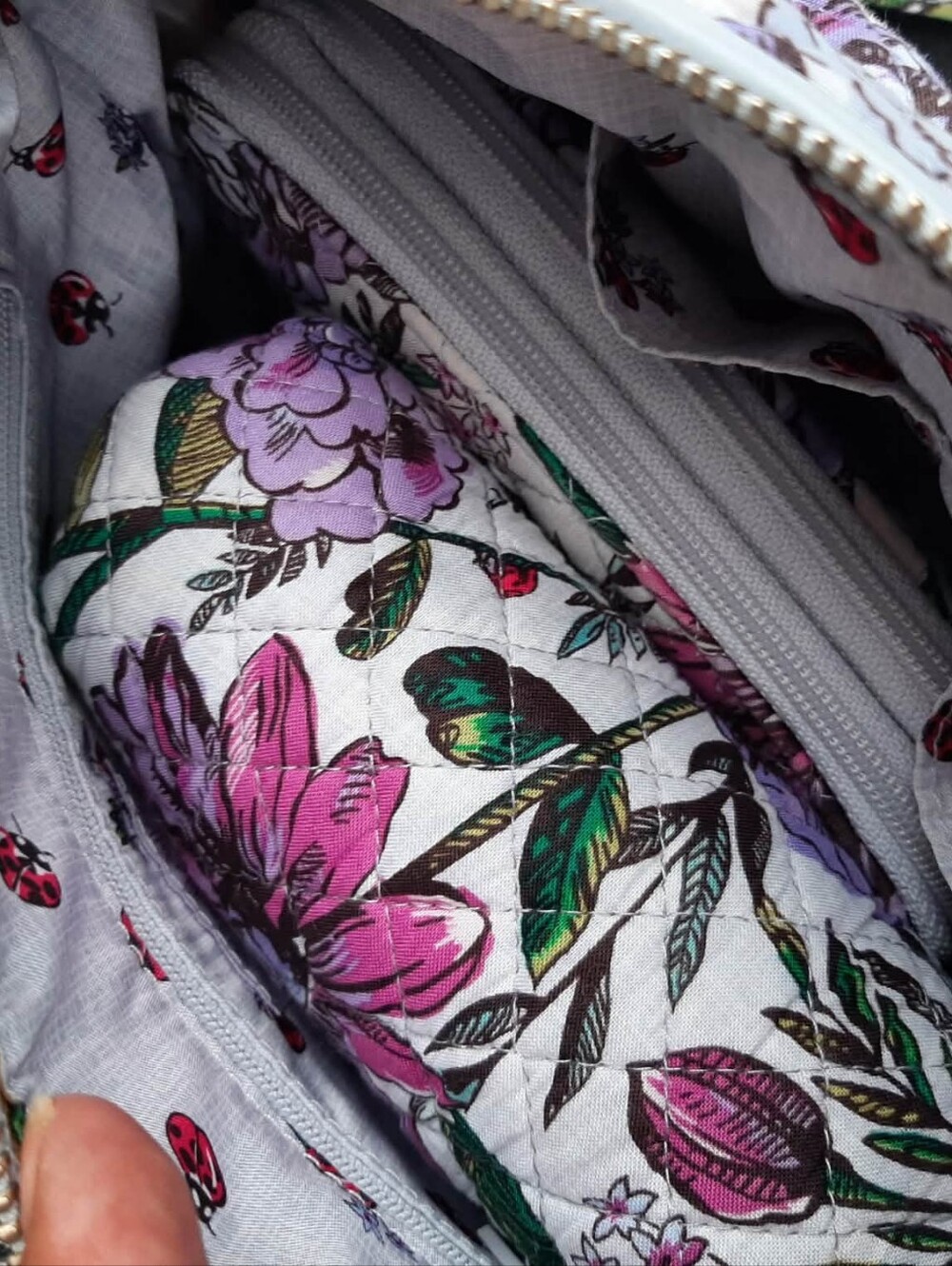 VERA BRADLEY 2019 "Carson" Bag 3 Pc "Lavender Meadow" Set - Picture 10 of 12
